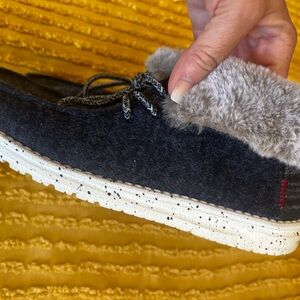 Hey dude womens shoes